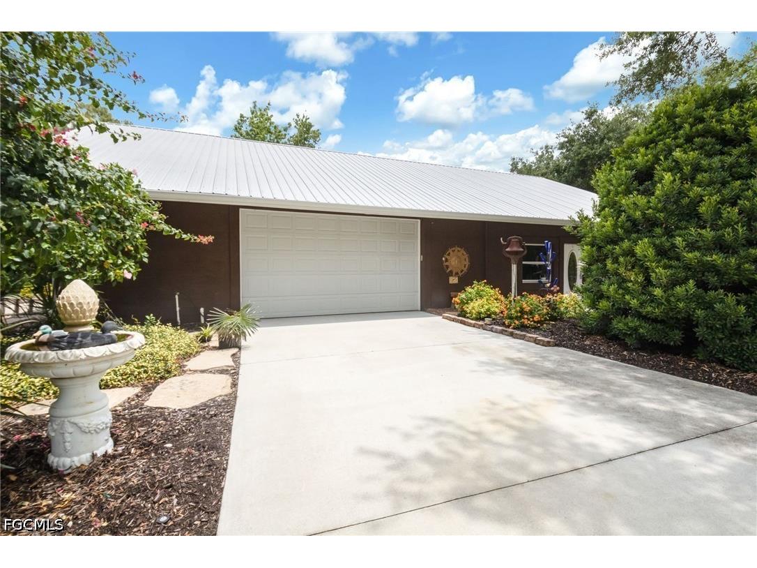 17611 Old Bayshore Road North Fort Myers FL 33917 2026022146 image11