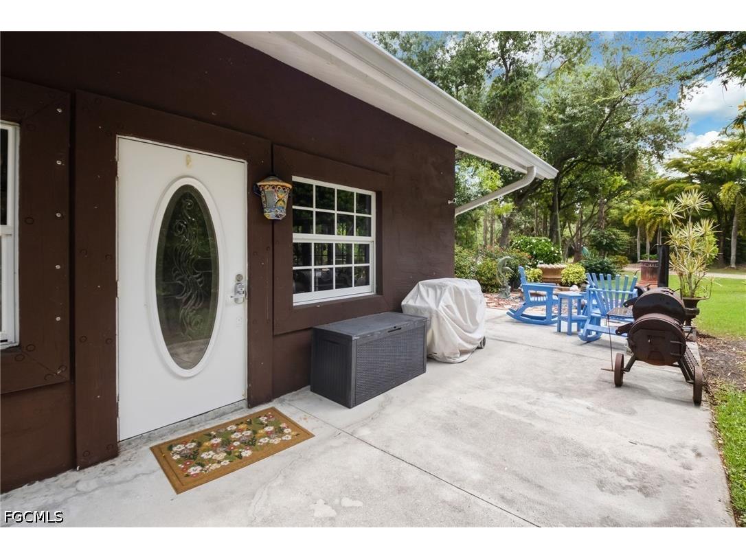 17611 Old Bayshore Road North Fort Myers FL 33917 2026022146 image12