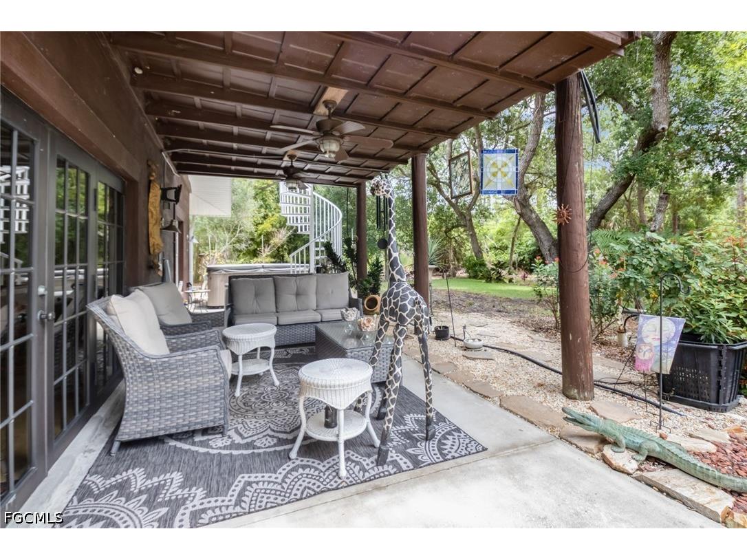 17611 Old Bayshore Road North Fort Myers FL 33917 2026022146 image14