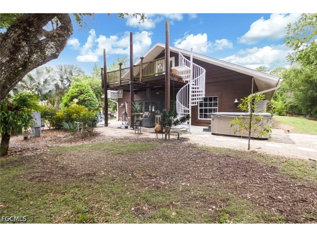 17611 Old Bayshore Road North Fort Myers FL 33917 2026022146 image17