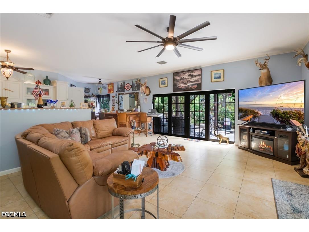 17611 Old Bayshore Road North Fort Myers FL 33917 2026022146 image19