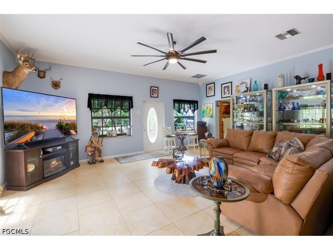 17611 Old Bayshore Road North Fort Myers FL 33917 2026022146 image20