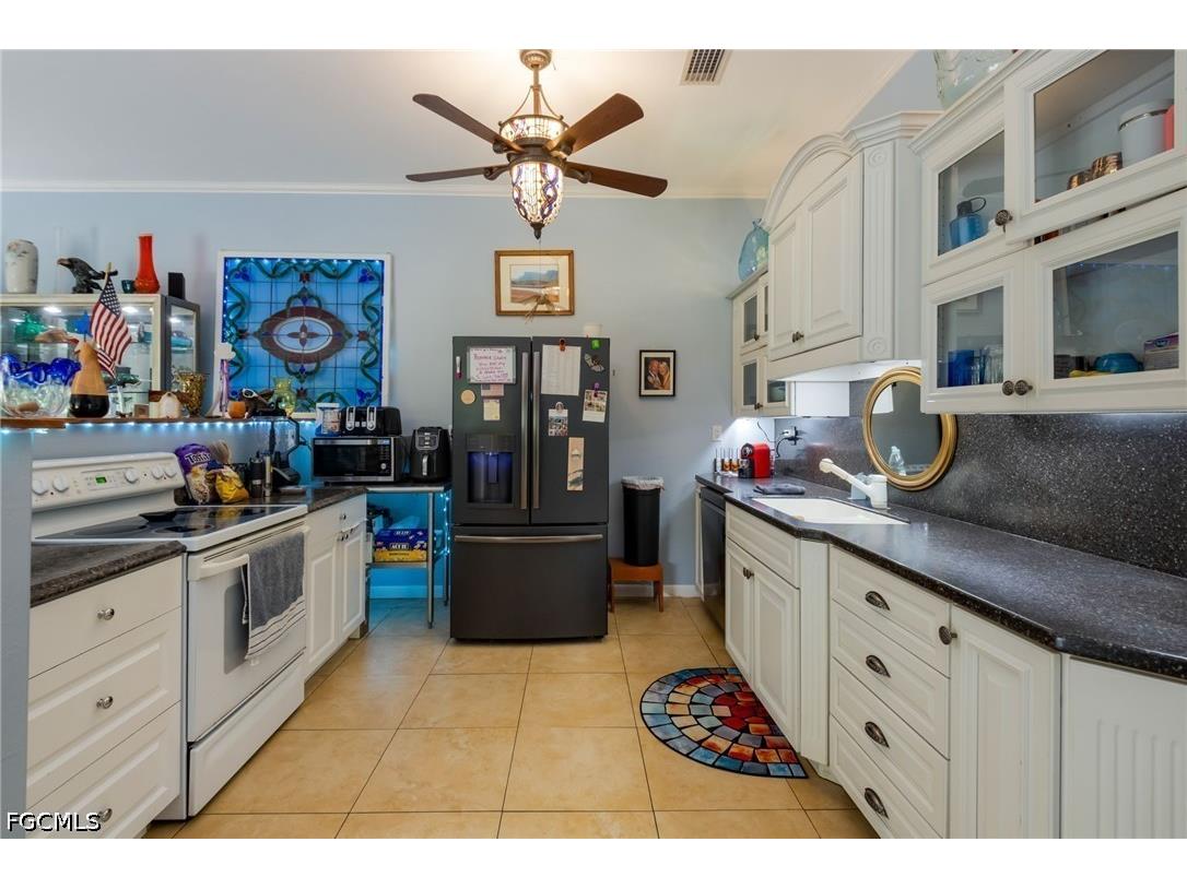 17611 Old Bayshore Road North Fort Myers FL 33917 2026022146 image21