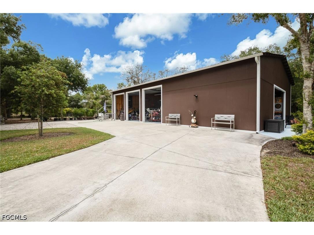 17611 Old Bayshore Road North Fort Myers FL 33917 2026022146 image35