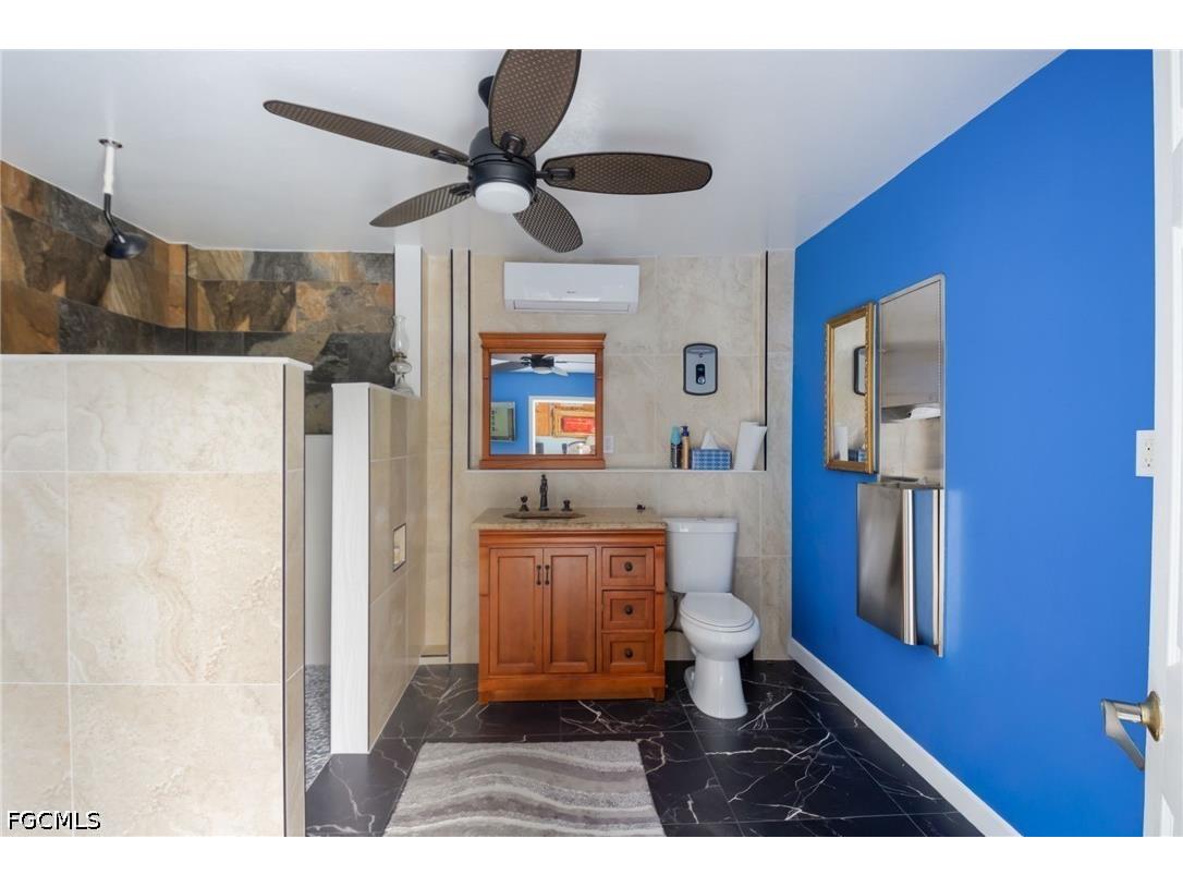17611 Old Bayshore Road North Fort Myers FL 33917 2026022146 image42