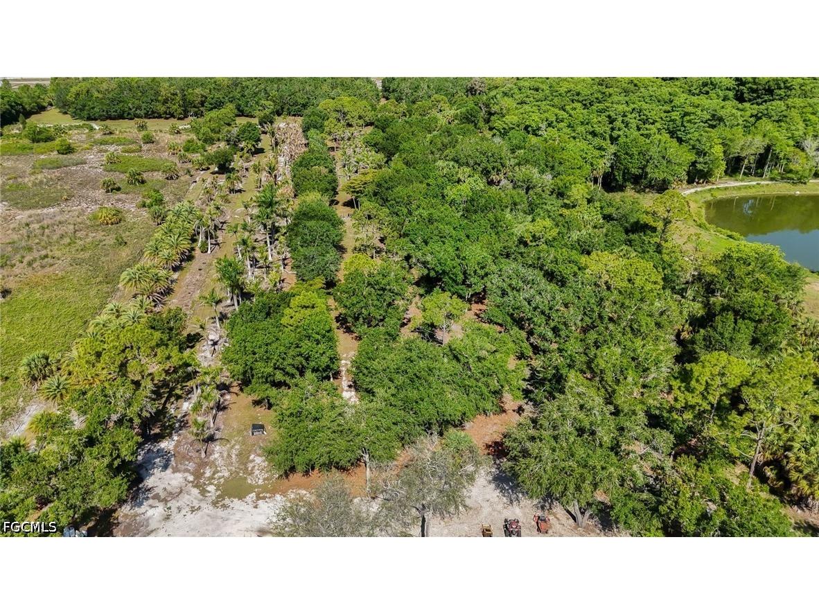 17611 Old Bayshore Road North Fort Myers FL 33917 2026022146 image46