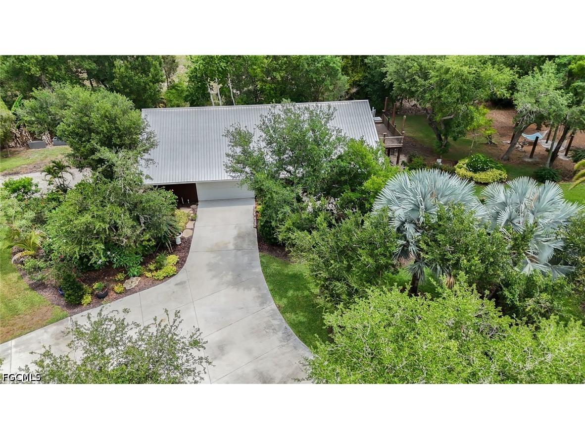 17611 Old Bayshore Road North Fort Myers FL 33917 2026022146 image9