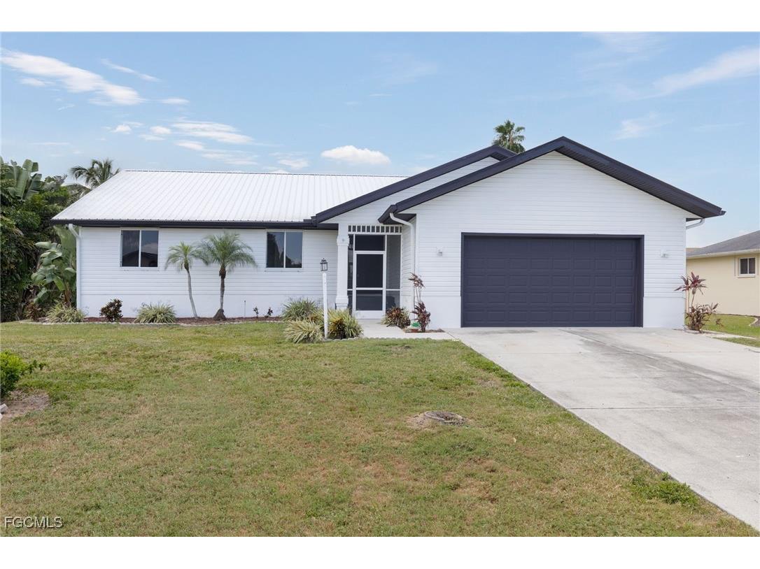 17619 Boat Club Drive Fort Myers FL 33908 2025001033 image1