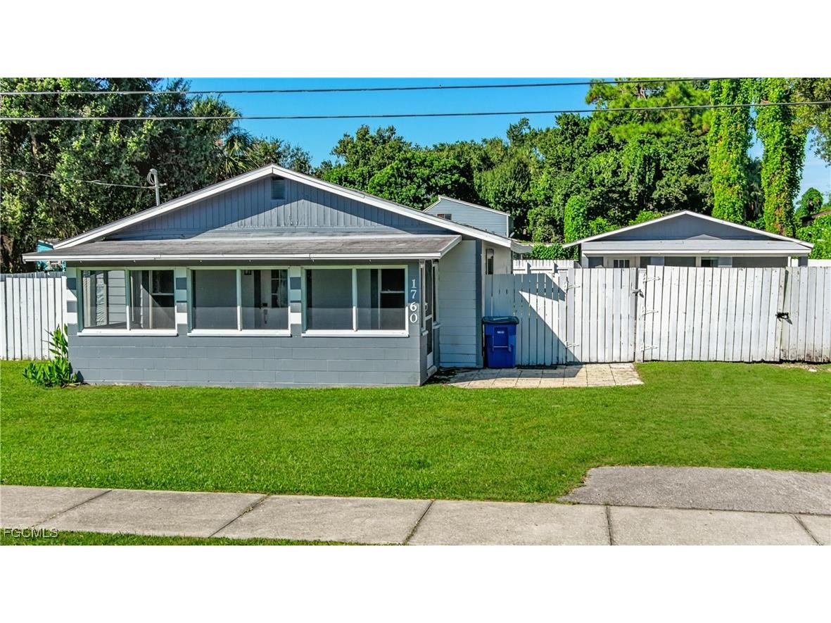 1762 Woodward Avenue North Fort Myers FL 33903 2025018272 image2