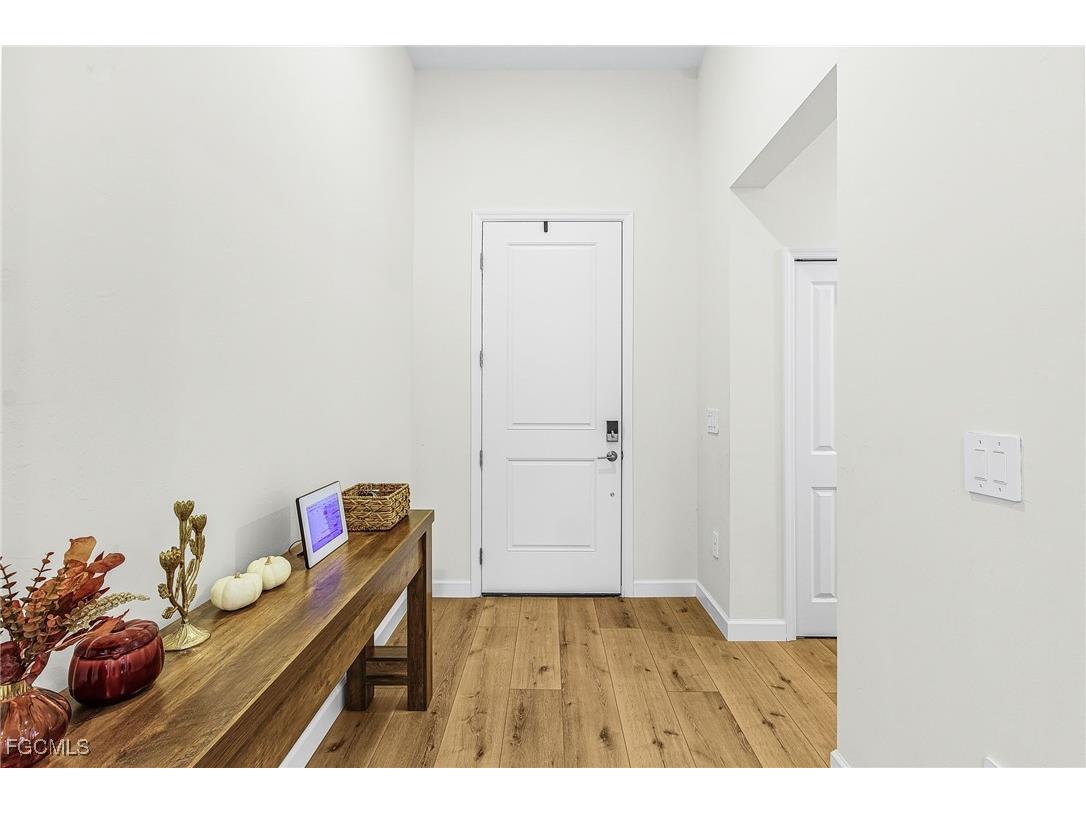 17624 Saddleback Loop North Fort Myers FL 33917 2025022079 image3