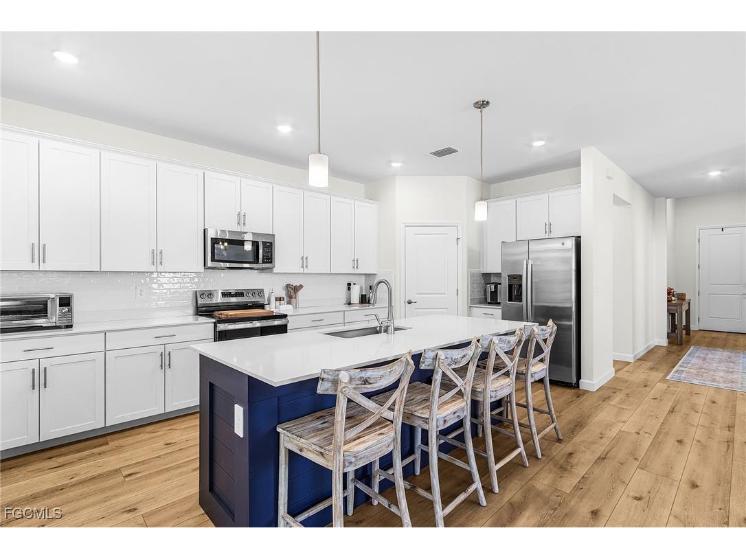 17624 Saddleback Loop North Fort Myers FL 33917 2025022079 image8