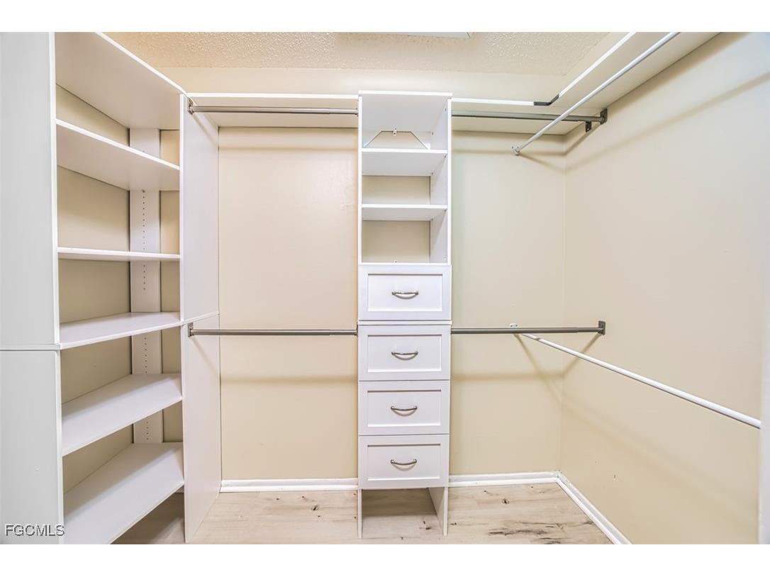 1763 Augusta Drive Fort Myers FL 33907 2026000625 image26