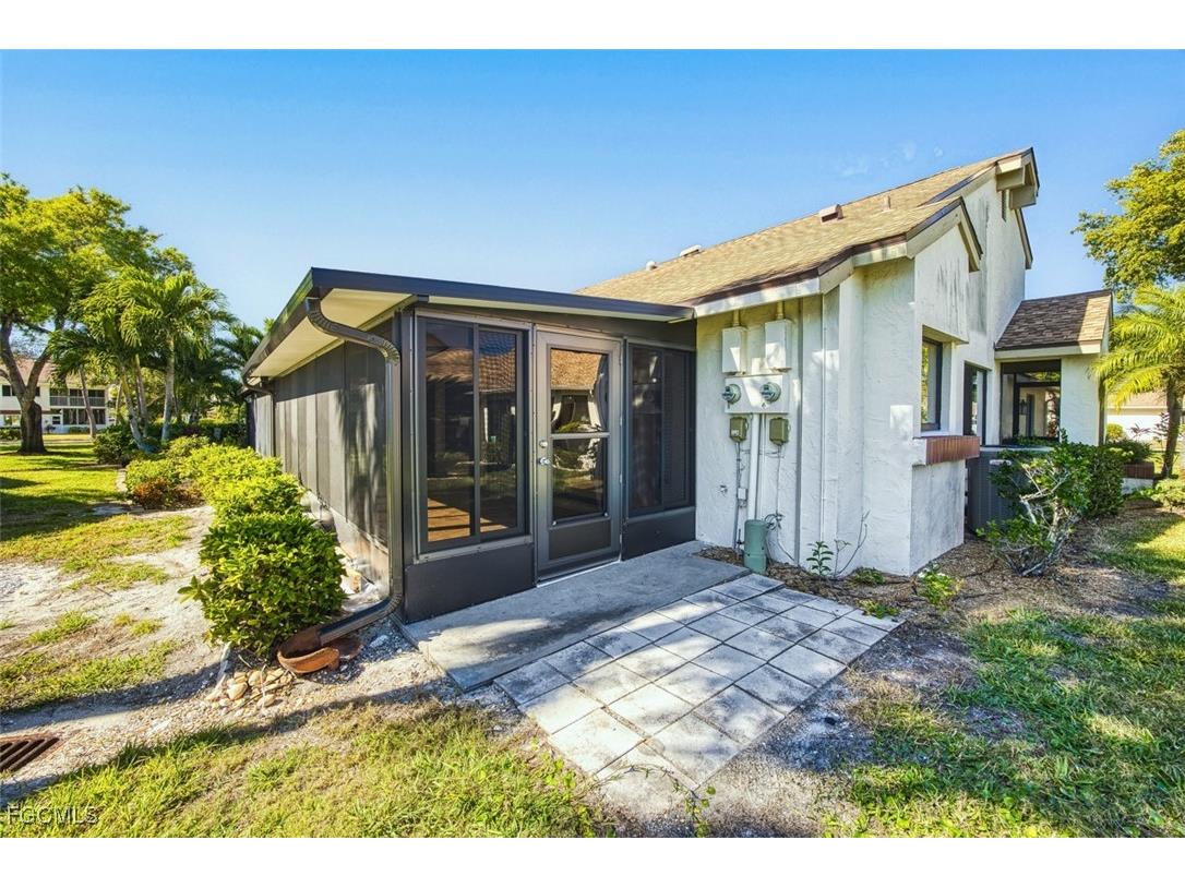 1763 Augusta Drive Fort Myers FL 33907 2026000625 image30