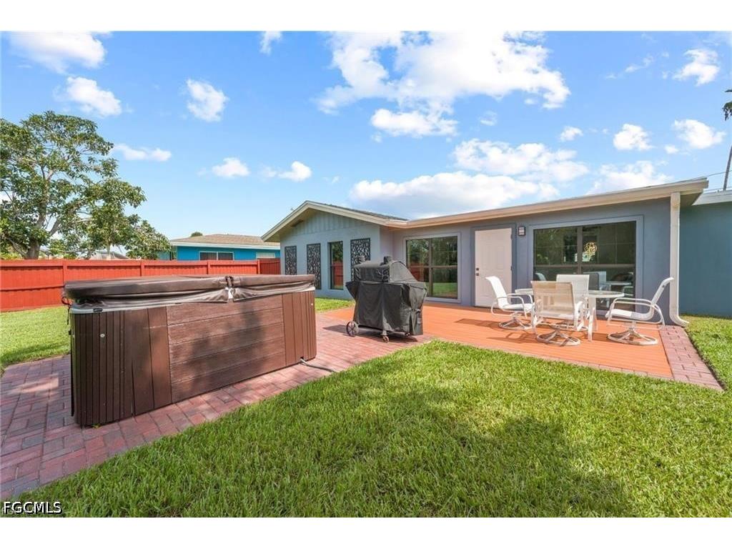 1763 Inlet Drive North Fort Myers FL 33903 2026021451 image4