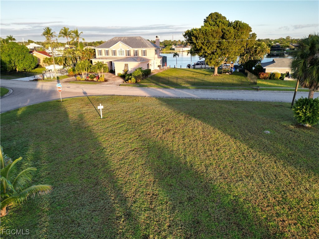1763 Lakeview Boulevard North Fort Myers FL 33903 2025016673 image10