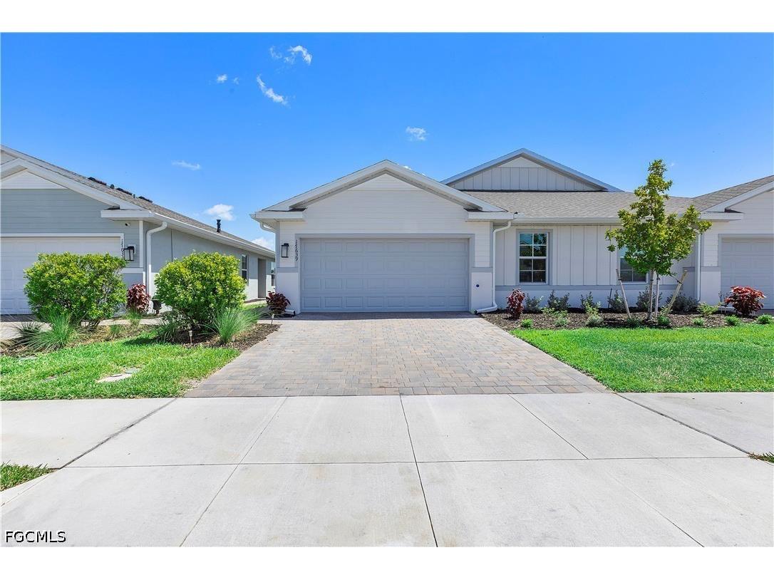 17639 Wild Iris Lane Punta Gorda FL 33982 2026019660 image1