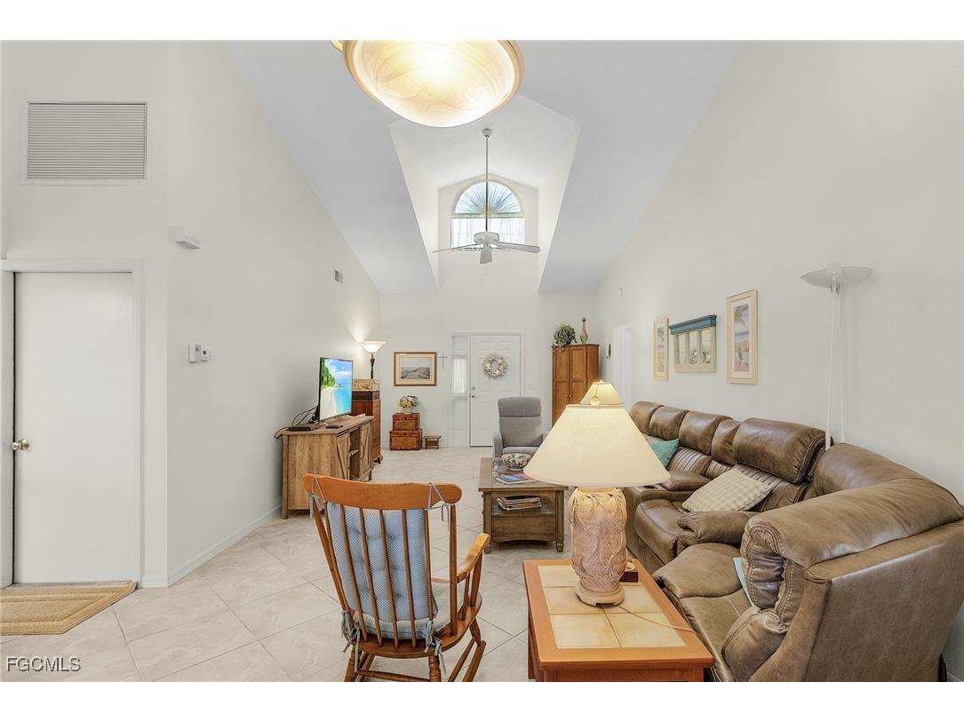 17655 Date Palm Court North Fort Myers FL 33917 2025006941 image4