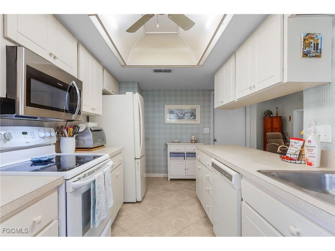 17655 Date Palm Court North Fort Myers FL 33917 2025006941 image8