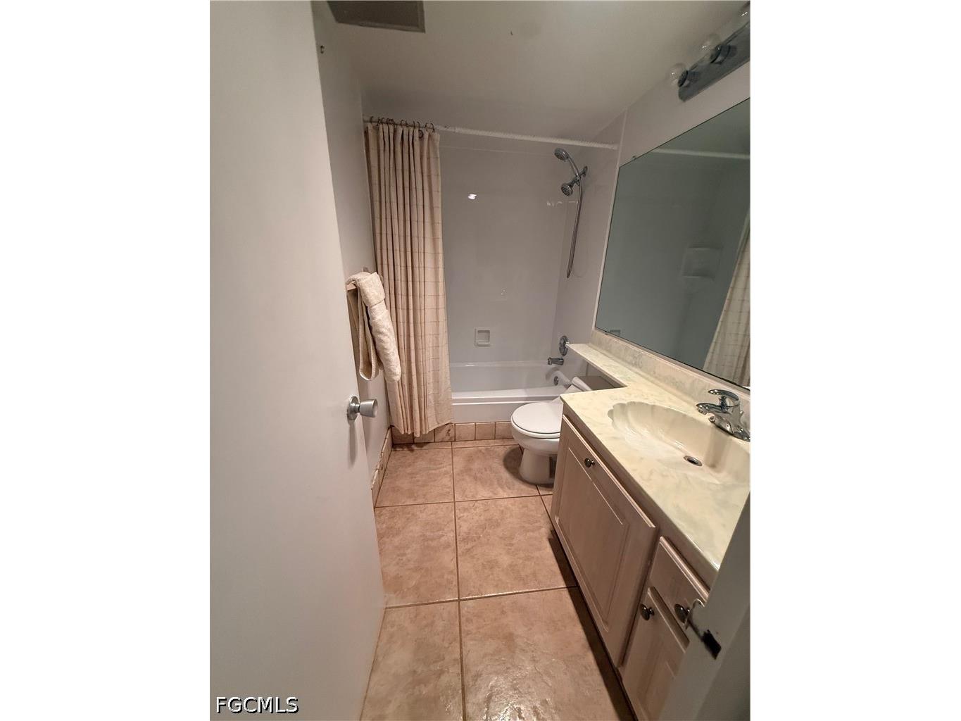 1766 Cape Coral Parkway E #102 Cape Coral FL 33904 2026022008 image8