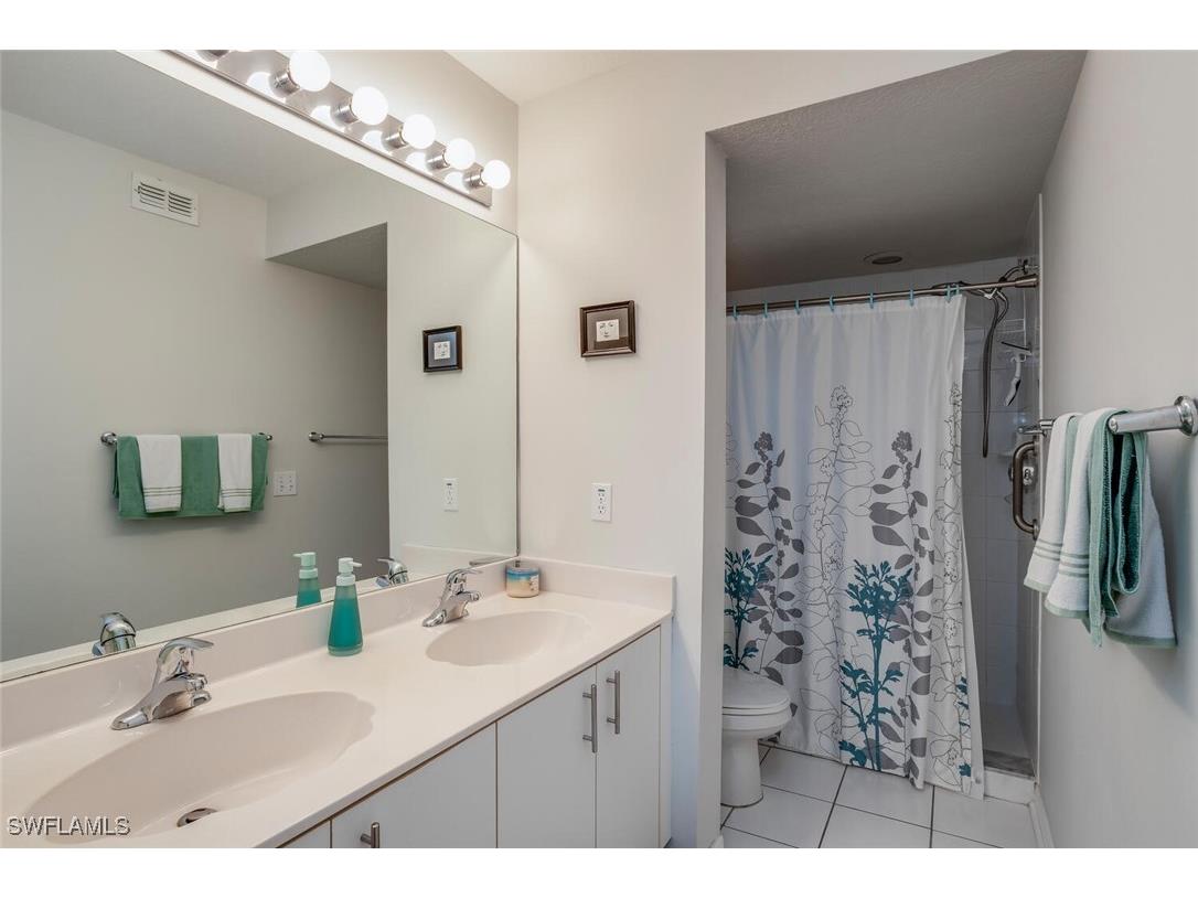 1766 Reuven Circle #1403 Naples FL 34112 225071155 image13