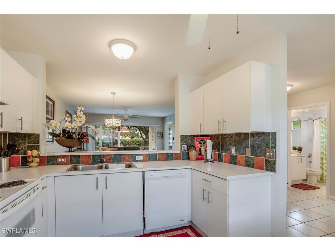 1766 Reuven Circle #1403 Naples FL 34112 225071155 image5