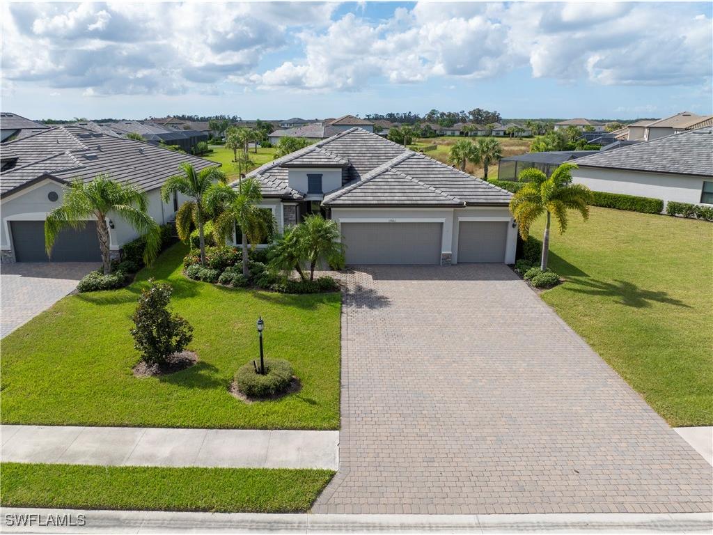 17661 Kinzie Lane Estero FL 33928 225078450 image1
