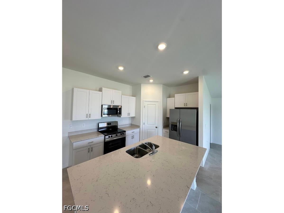 17669 Paradiso Way North Fort Myers FL 33917 2026026076 image6