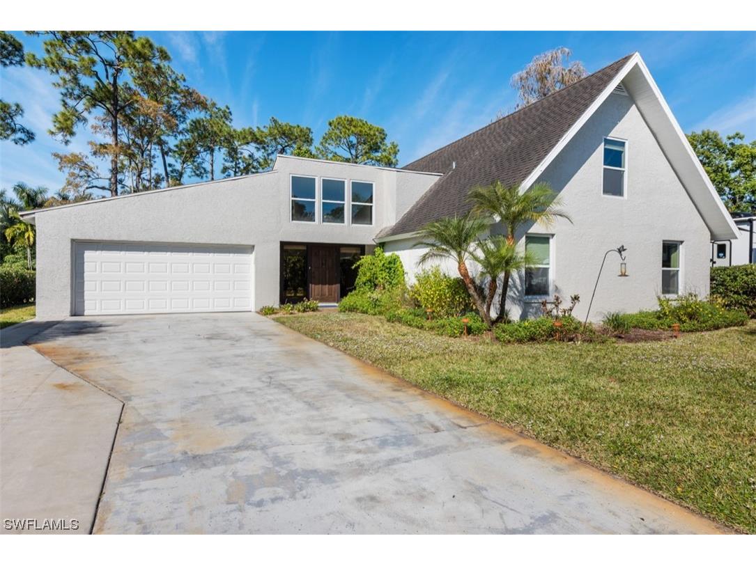 1767 Knights Court Naples FL 34112 223072975 image1