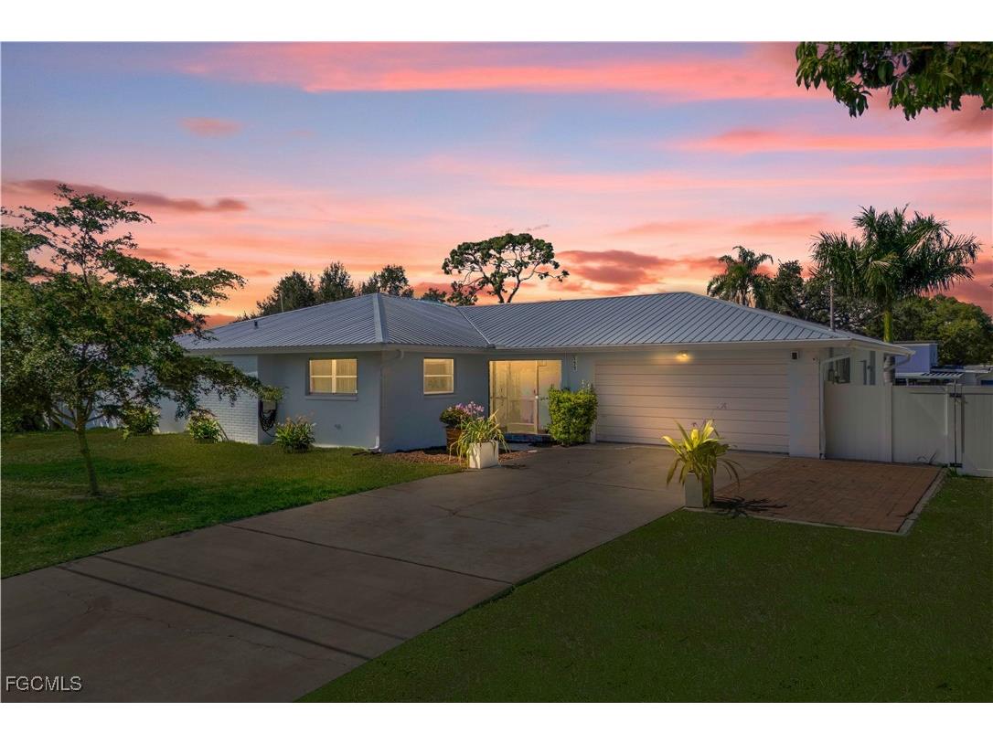 177 Alameda Avenue Fort Myers FL 33905 2025016563 image1
