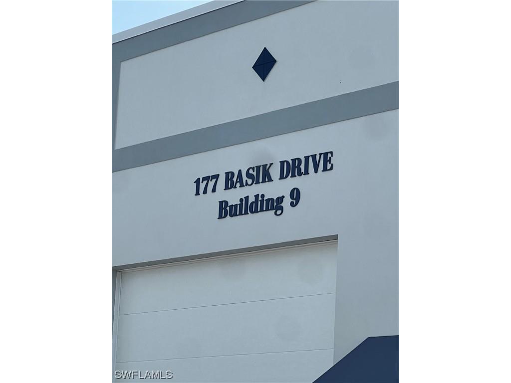 177 Basik Drive #1 BLDG 9 Naples FL 34114 223032512 image1