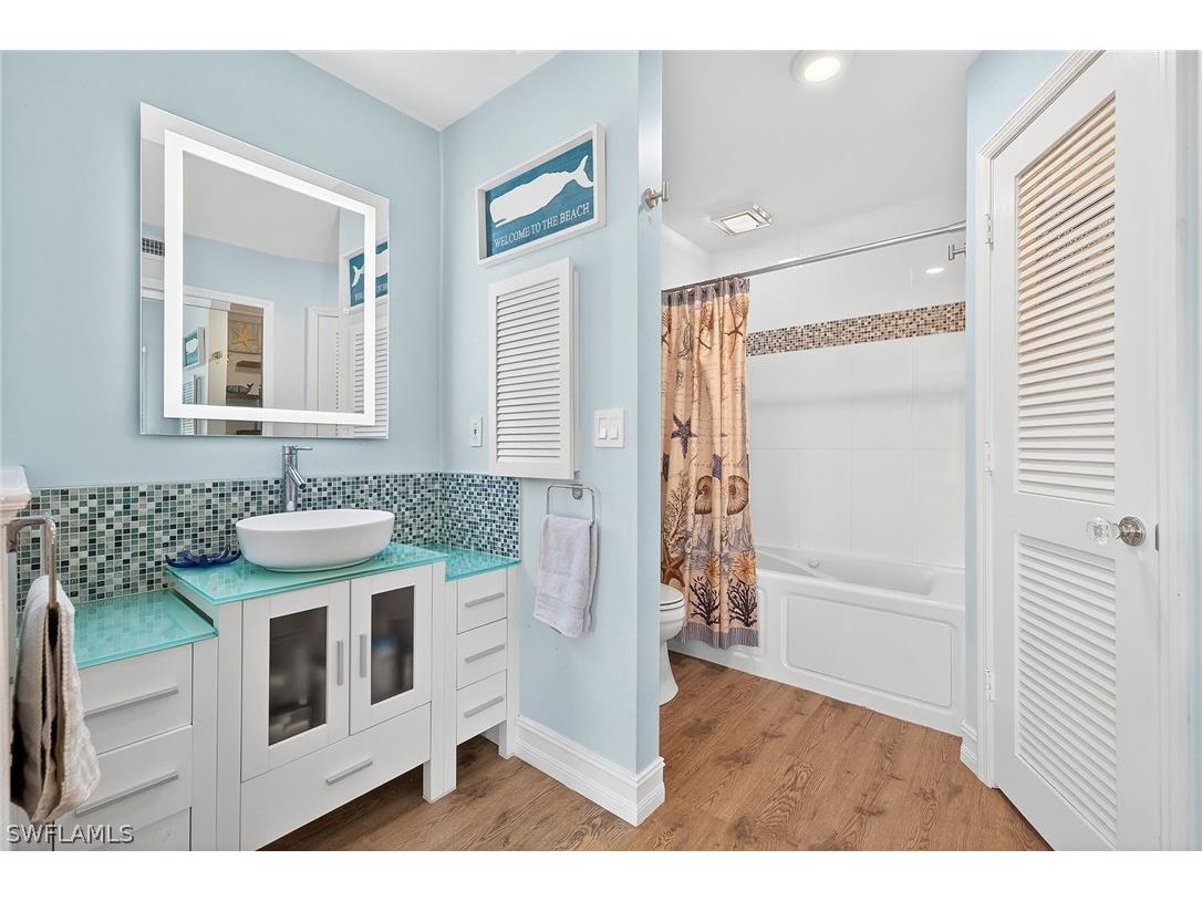 177 Forest Lakes Boulevard #104 Naples FL 34105 226010020 image16