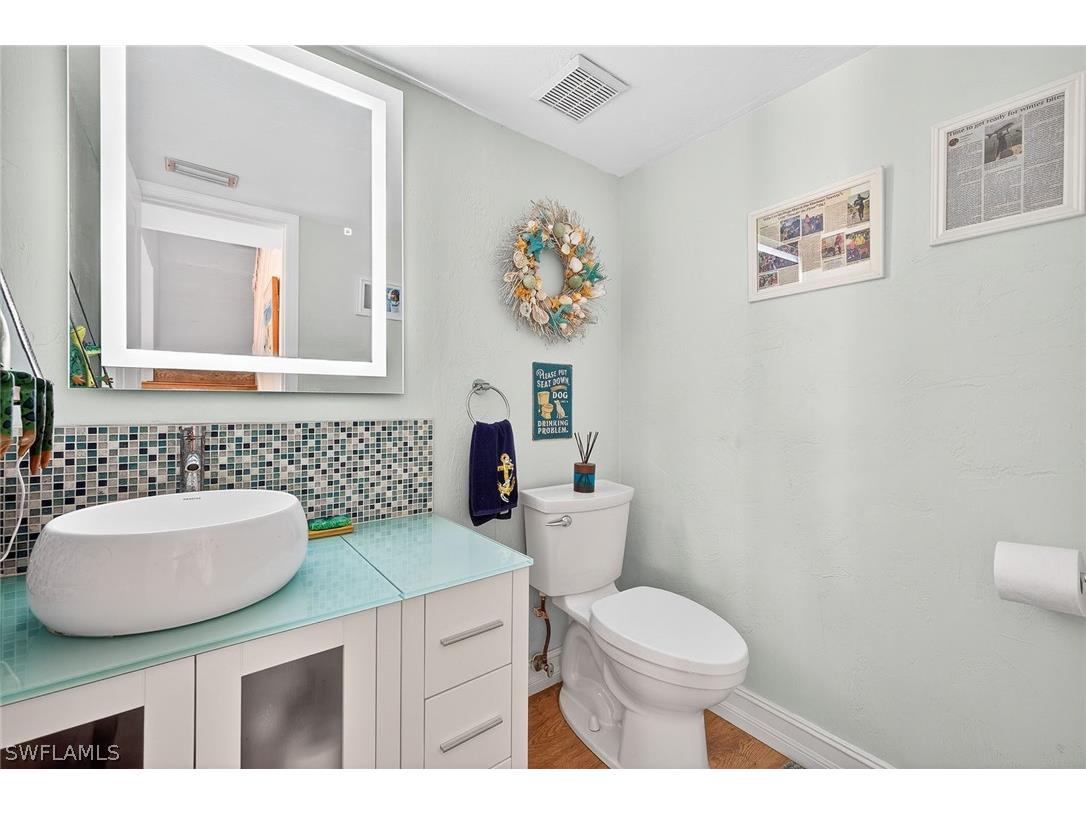 177 Forest Lakes Boulevard #104 Naples FL 34105 226010020 image20