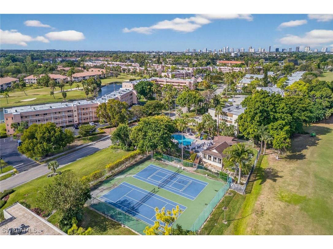 177 Forest Lakes Boulevard #104 Naples FL 34105 226010020 image32