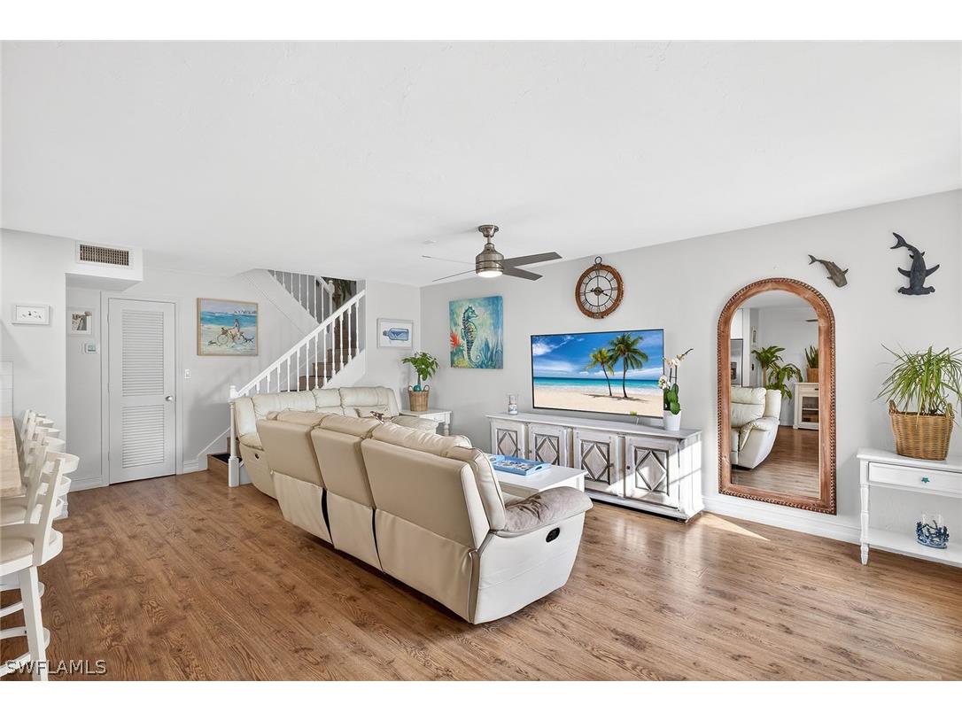 177 Forest Lakes Boulevard #104 Naples FL 34105 226010020 image5