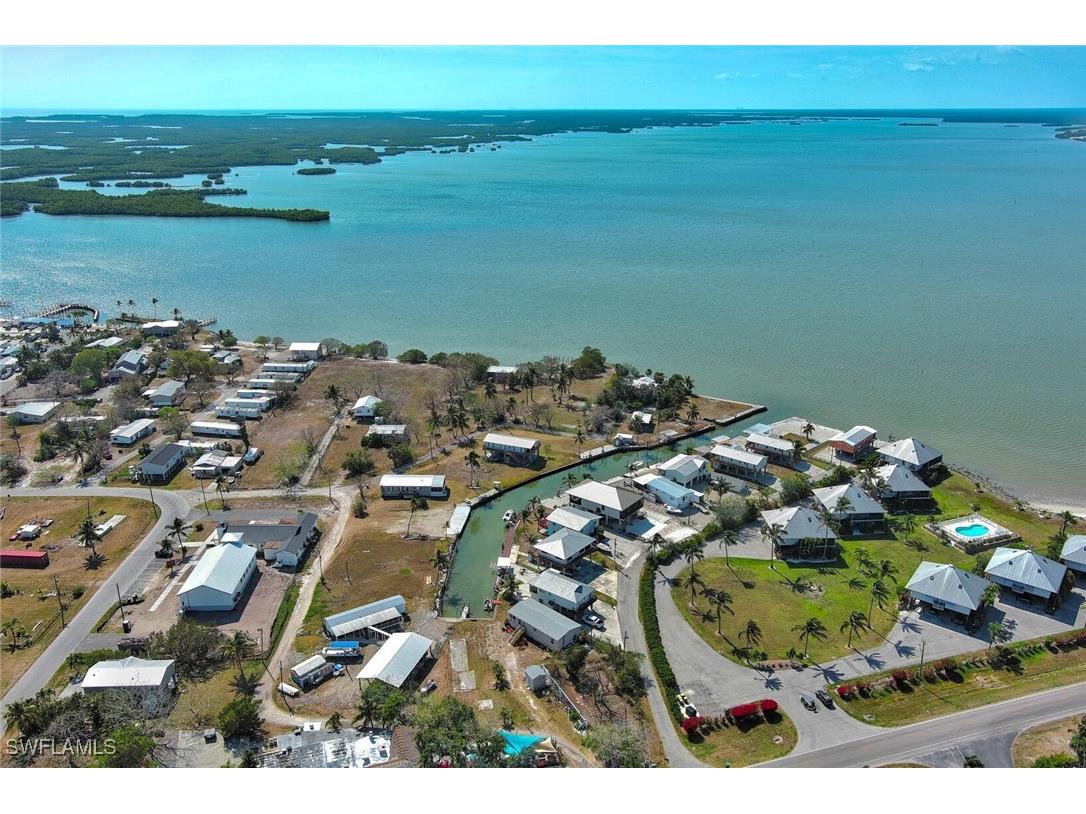 177 Lopez Lane Chokoloskee FL 34138 226002201 image2