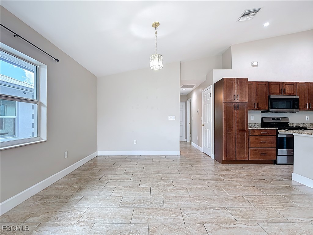 177 Village Circle #31 Labelle FL 33935 2025012193 image11