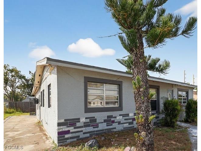 1770 N Markley Court Fort Myers FL 33916 2025021100 image4