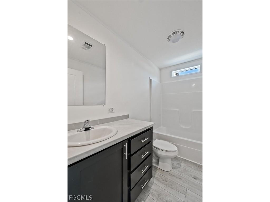 1770 Tucker Lane North Fort Myers FL 33917 2026011269 image31
