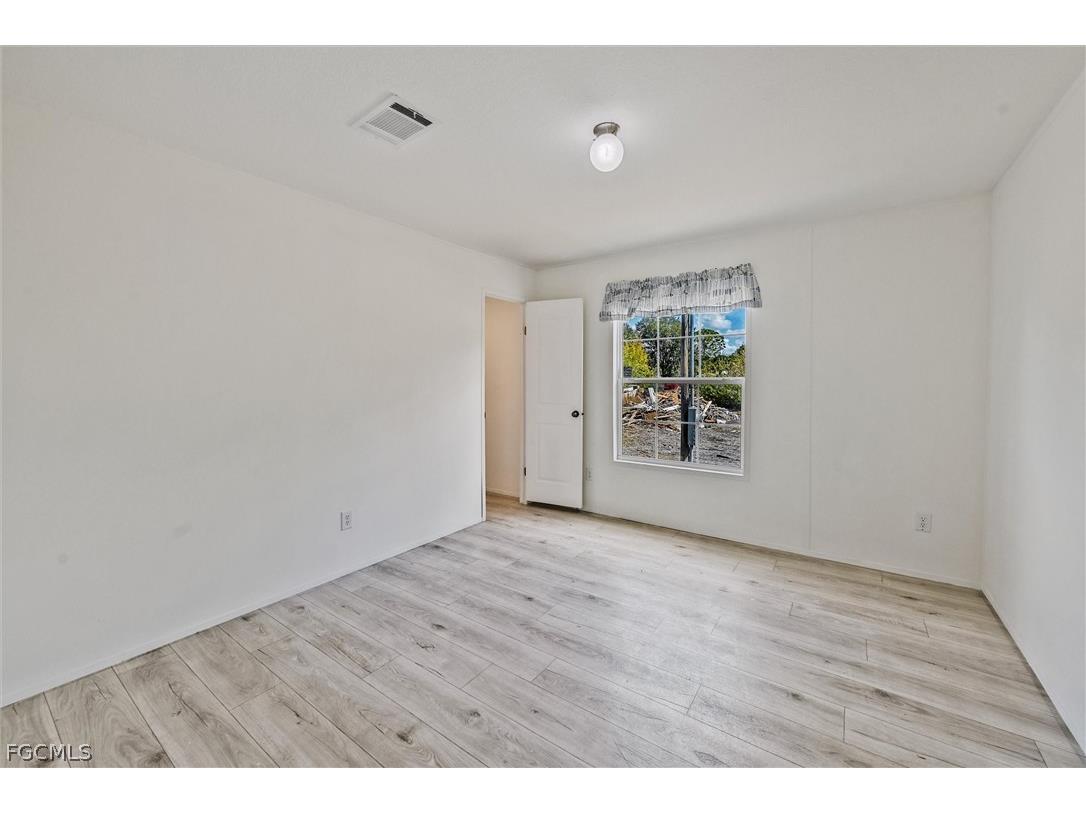 1770 Tucker Lane North Fort Myers FL 33917 2026011269 image32