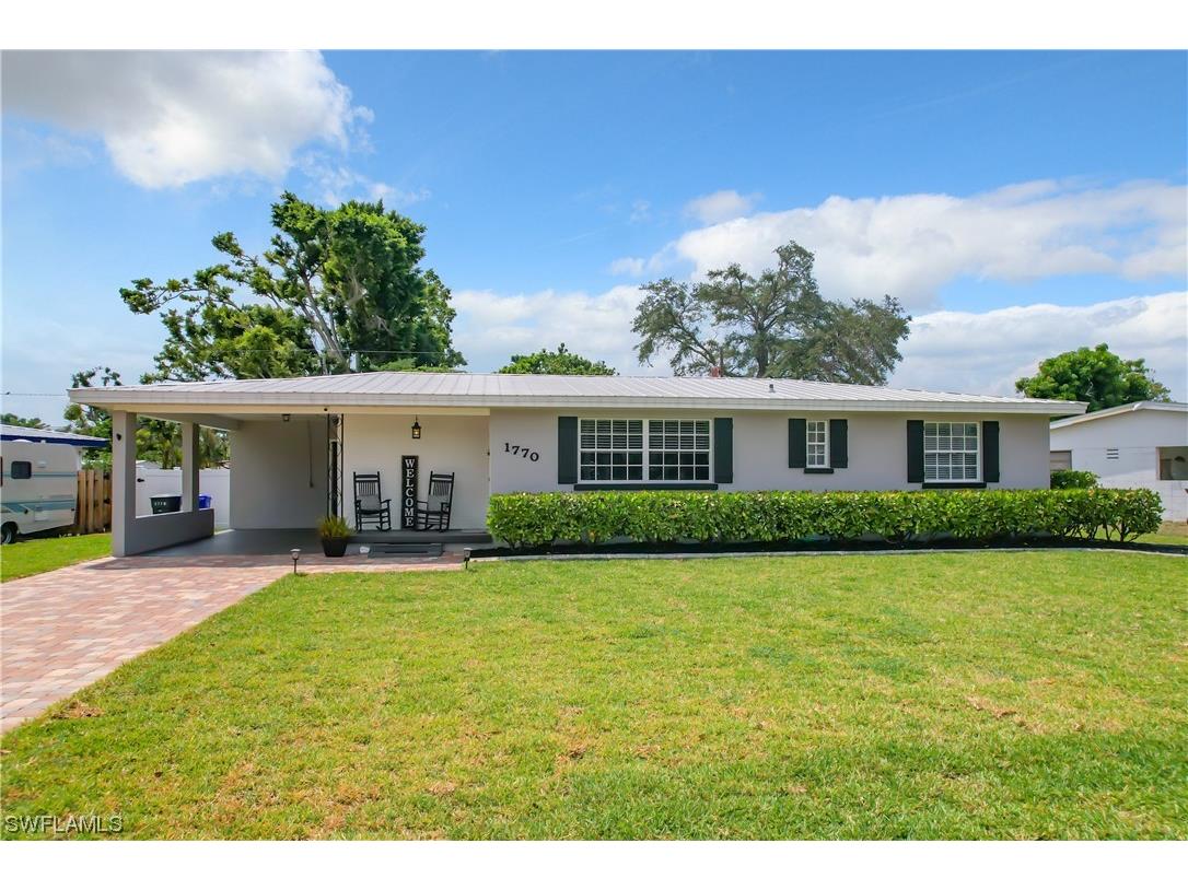 1770 Woodlawn Avenue Fort Myers FL 33901 223037377 image1