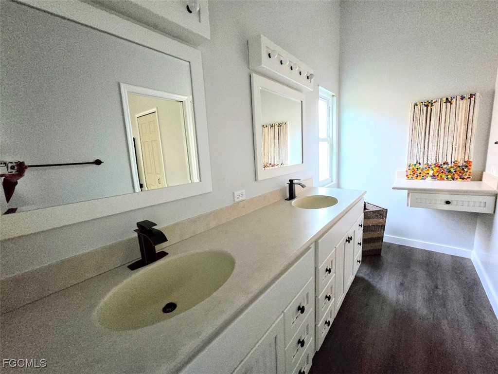 17703 Heron Lane Fort Myers FL 33908 2025012976 image15