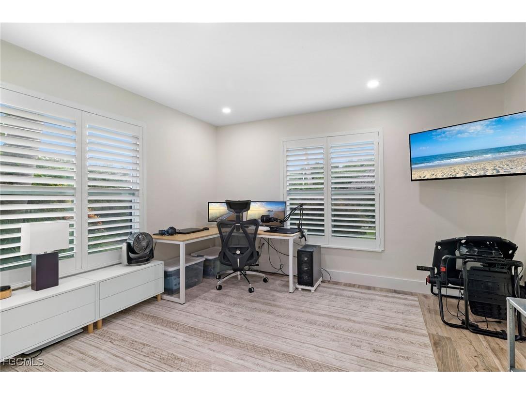 1771 Coral Way North Fort Myers FL 33917 2025007290 image33