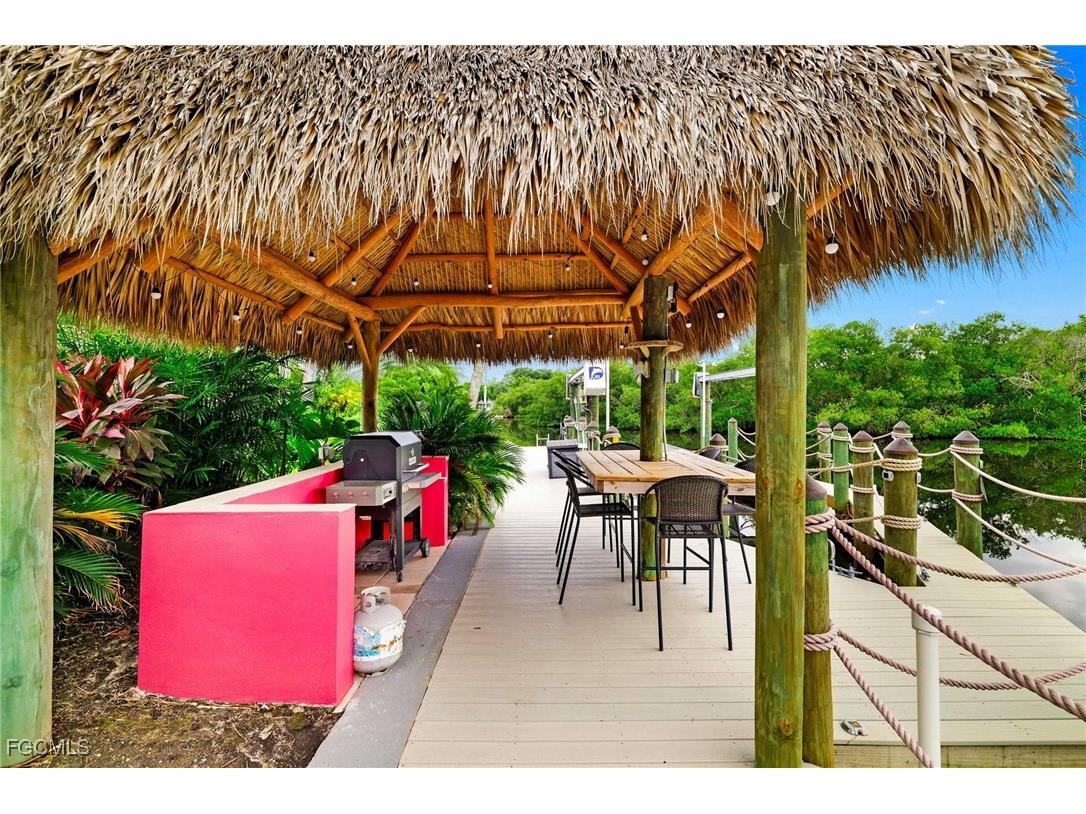 1771 Coral Way North Fort Myers FL 33917 2025007290 image36