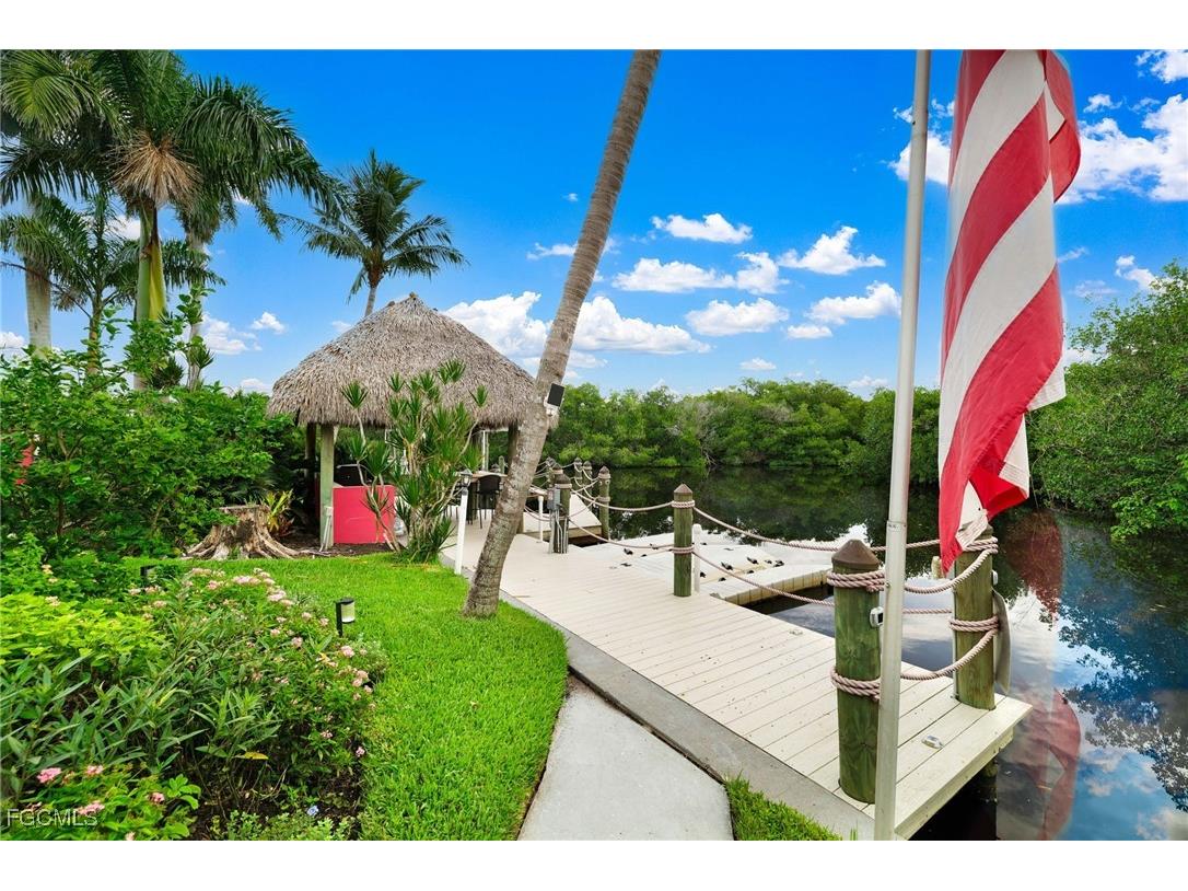 1771 Coral Way North Fort Myers FL 33917 2025007290 image39