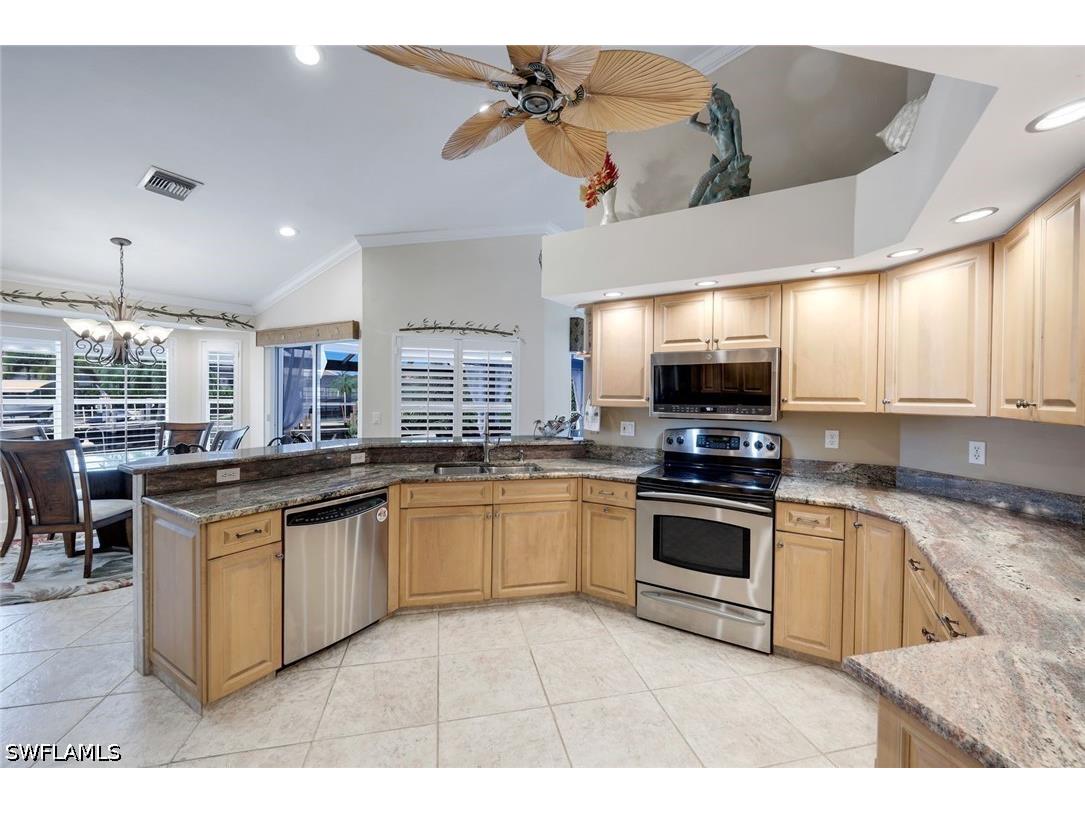 1771 Hummingbird Court Marco Island FL 34145 226021656 image8