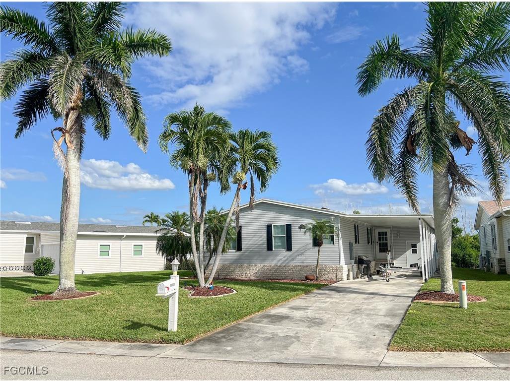 17711 Canal Cove Court Fort Myers Beach FL 33931 2025017050 image3