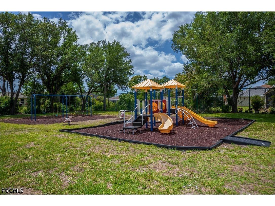 17716 Oakmont Ridge Circle Fort Myers FL 33967 2026017133 image49