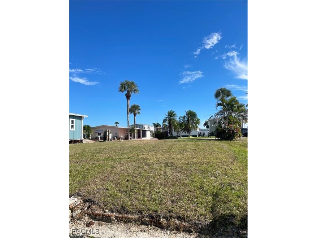 17720 Peppard Drive Fort Myers Beach FL 33931 2025016750 image7