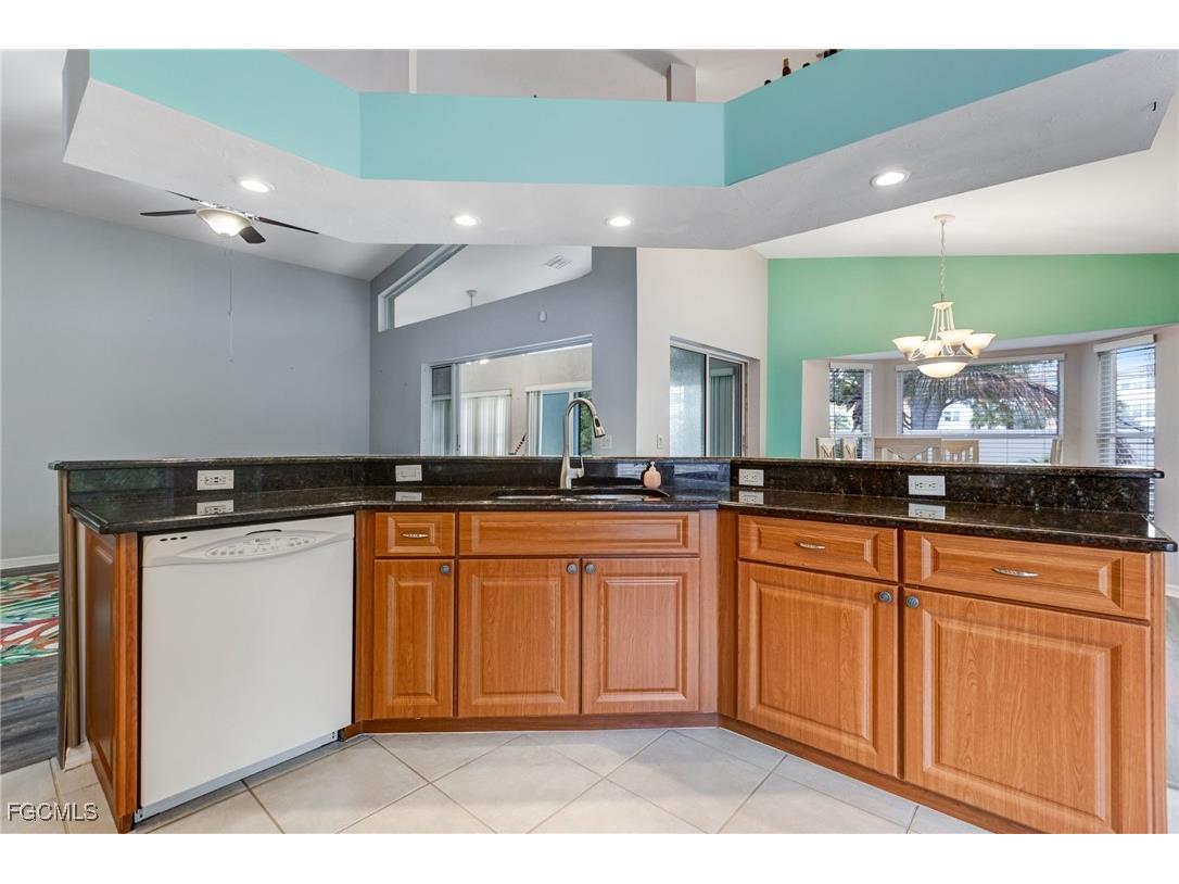 17721 Castle Harbor Drive Fort Myers FL 33967 2025007396 image16