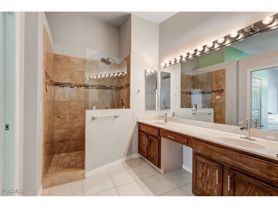 17721 Castle Harbor Drive Fort Myers FL 33967 2025007396 image23